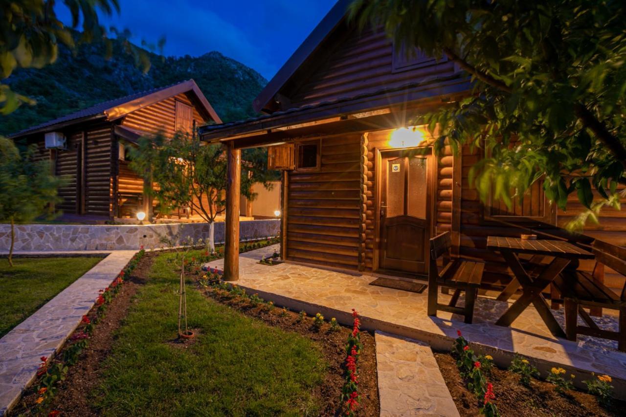 Ethno Lodge Ab Virpazar Ngoại thất bức ảnh